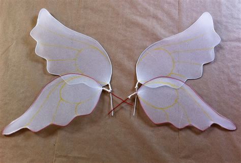 how to make fairy wings with paper: exploring the magical realm of paper crafting